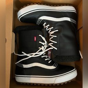 Vans Standard Snow MTE boot - Men’s 10, fits like 9/9.5M